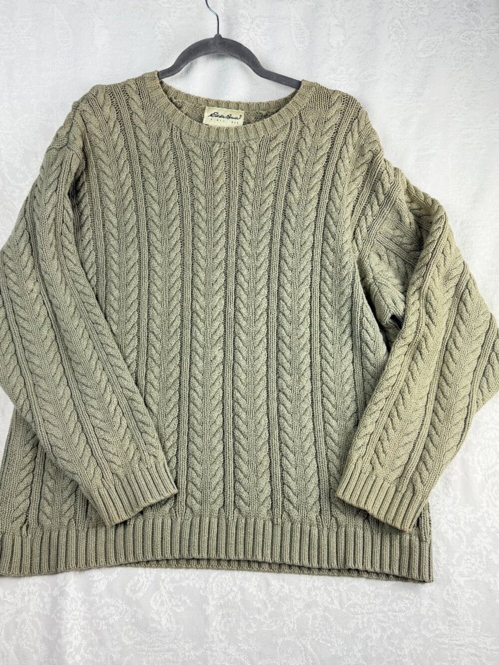 Eddie Bauer Women's Medium Olive Green Cable Knit Sweater Crewneck Pullover